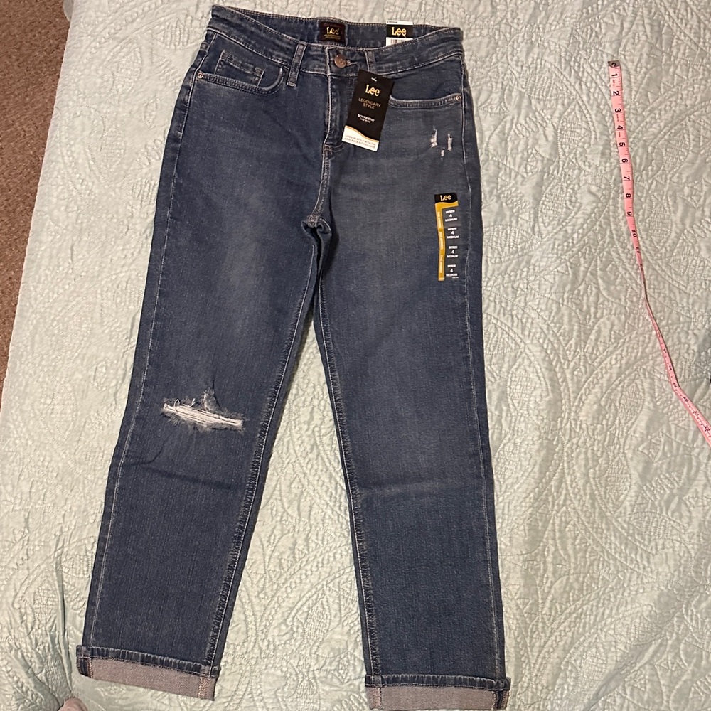 Lee Women's Mid rise Boyfriend Dark Blue Jeans. Size 4